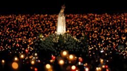 Nuestra Señora de Fátima (1917).