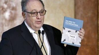 https://uncatolicoperplejo.com/etiquetar-a-la-biblia-como-libro-antisemita-congreso-judio-europeo-de-noviembre-de-2018/