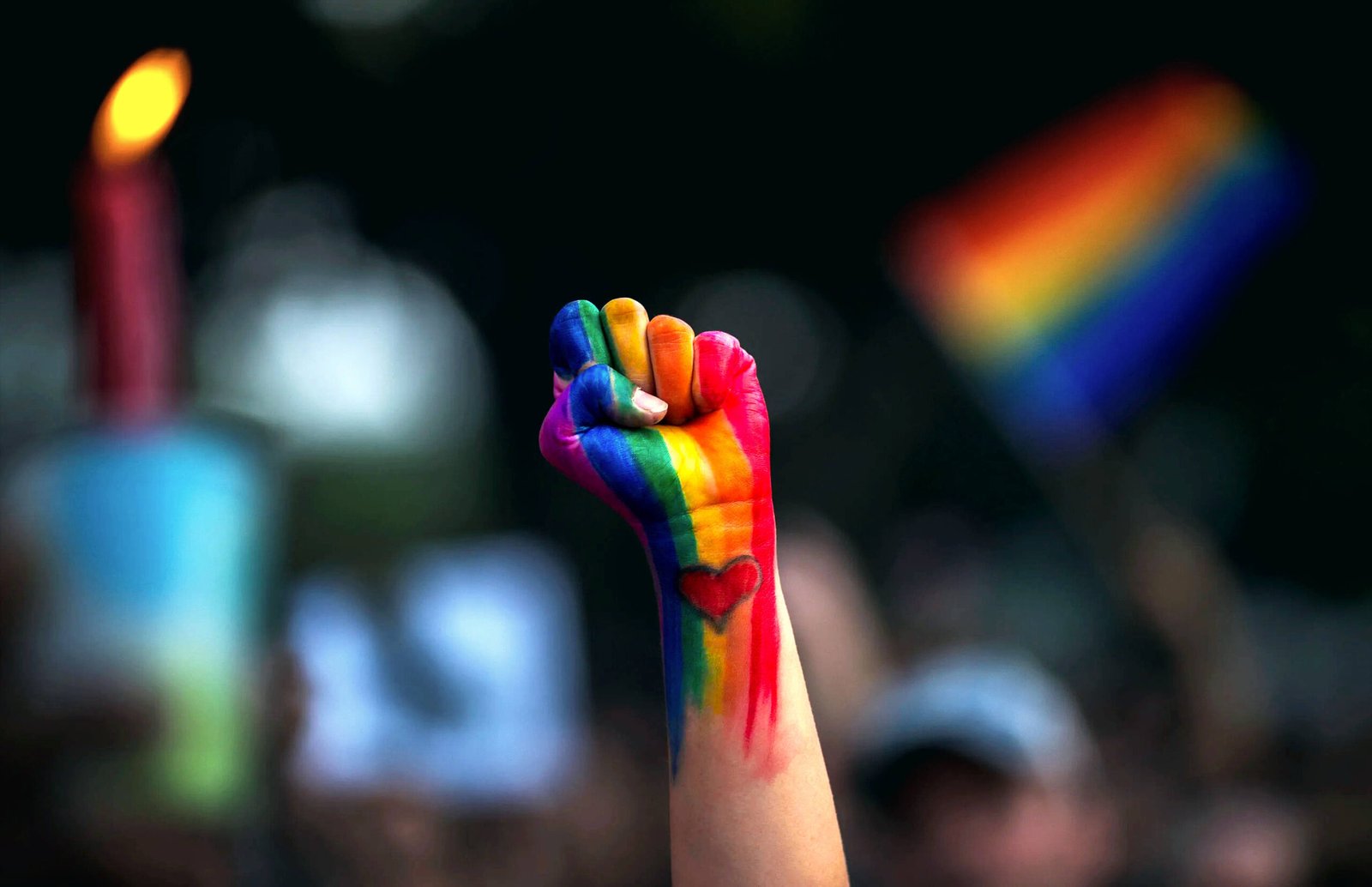 https://uncatolicoperplejo2.wordpress.com/2023/06/29/sobre-el-simbolo-del-arcoiris/