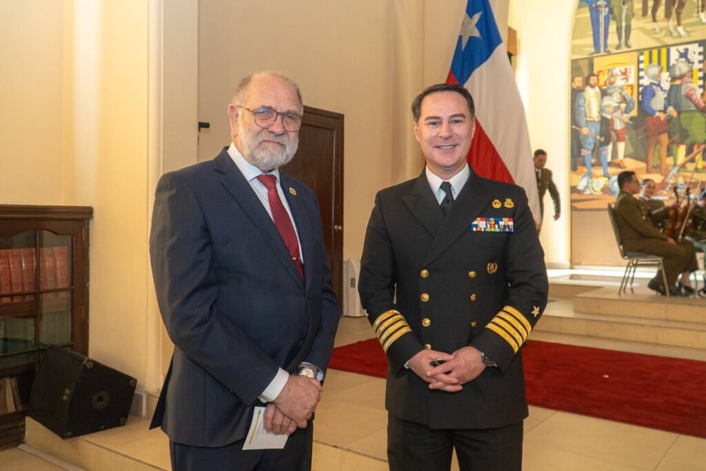 Presidente de la República, Gabriel Boric F. Saluda a la Gran Logia de Chile. https://x.com/GranLogiaChile/status/1529152926765273088