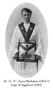 Masonería. Logia. Históricas. Masonería Femenina.