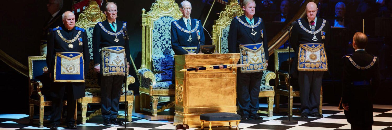 Masonería. Logia. Portada. (16/9).