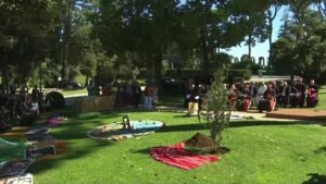 Berglogio. Prevost. Pachamama.