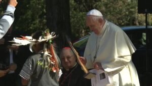 Berglogio. Prevost. Pachamama.